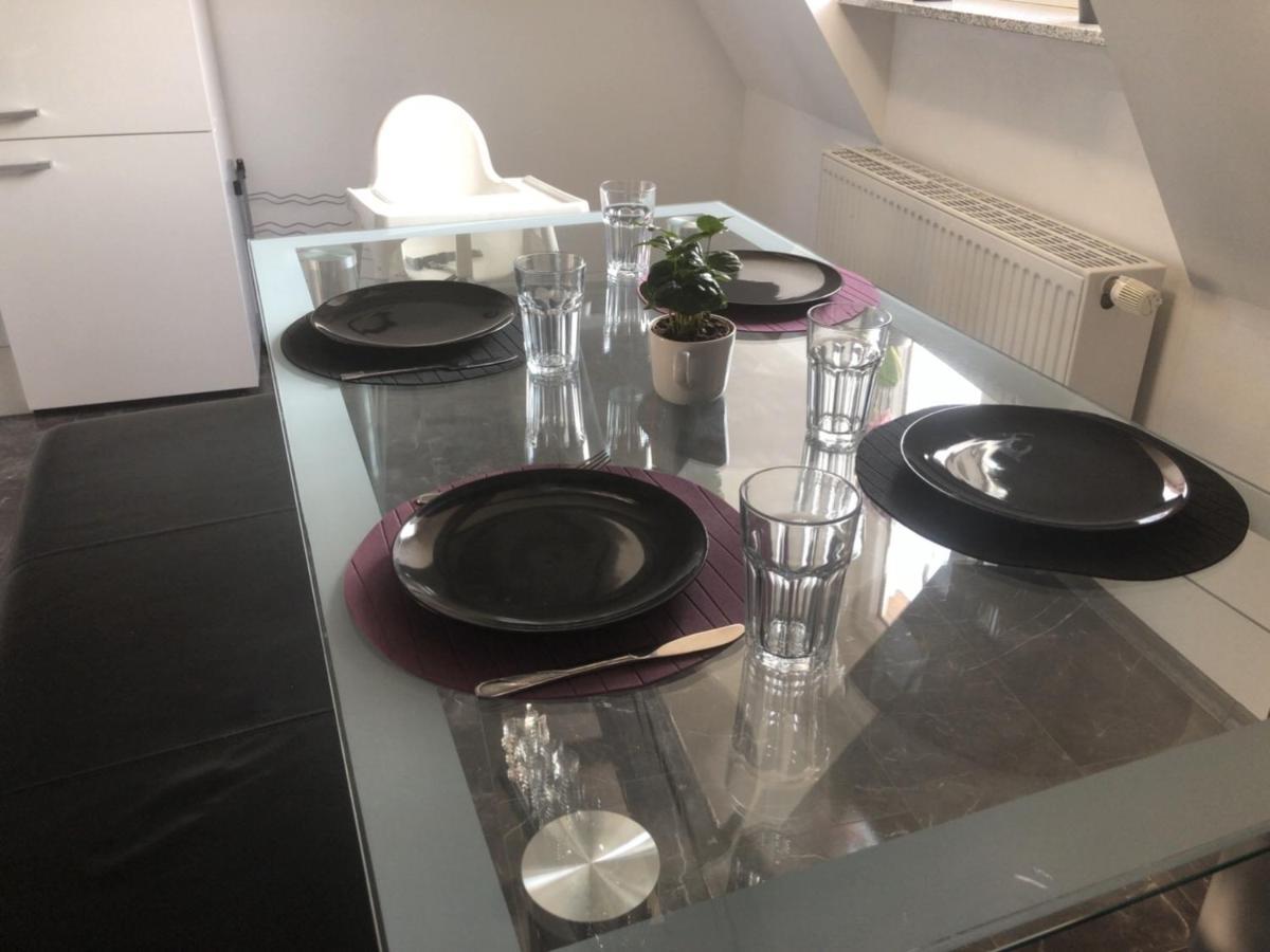 Dachgeschosswohnung-15min Vom Europa Park Entfernt Apartment *